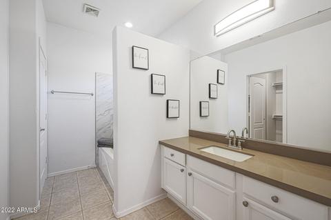 886 E Sherri Dr, Gilbert, AZ 85296 photo 7