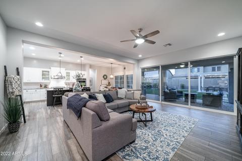 10664 E Mendoza Ave, Mesa, AZ 85209 photo 2