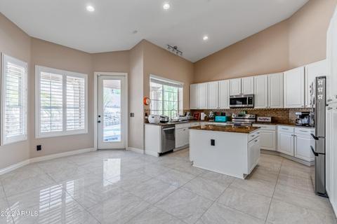 1538 E Windmere Dr, Phoenix, AZ 85048 photo 13