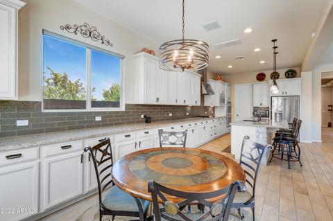 3654 E Chestnut Ln, Gilbert, AZ 85298 photo 11