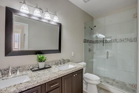 5051 E Robin Ln, Phoenix, AZ 85054 photo 16