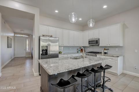 5051 E Robin Ln, Phoenix, AZ 85054 photo 21