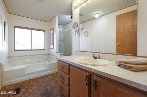 2844 E Oraibi Dr, Phoenix, AZ 85050 photo 38