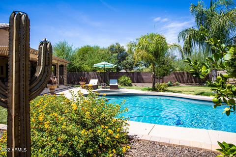 1810 E Dava Dr, Tempe, AZ 85283 photo 1