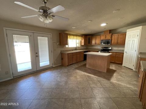 2385 E Thompson Ave, Kingman, AZ 86409 photo 2