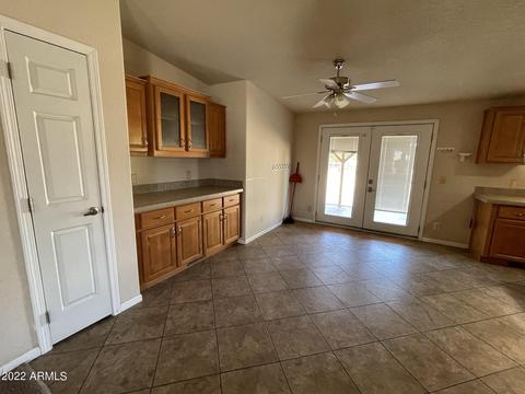 2385 E Thompson Ave, Kingman, AZ 86409 photo 4
