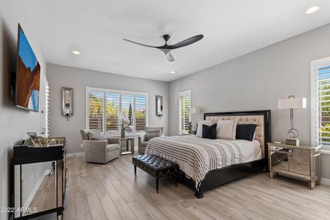2852 E Donald Dr, Phoenix, AZ 85050 photo 10