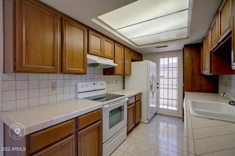 715 E Lola Dr, Phoenix, AZ 85022 photo 9