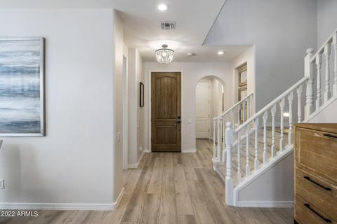 3815 E Matthew Dr, Phoenix, AZ 85050 photo 12