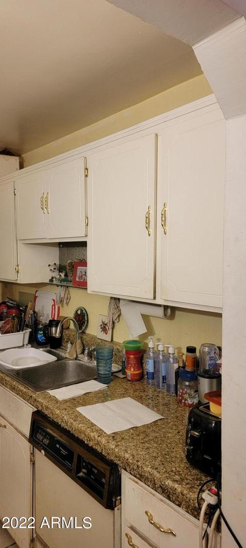 7049 N 24th Ave, Phoenix, AZ 85021 photo 1