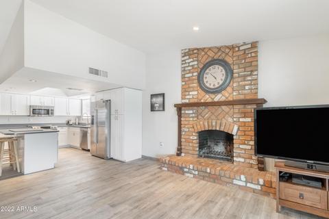 222 W Wescott Dr, Phoenix, AZ 85027 photo 8