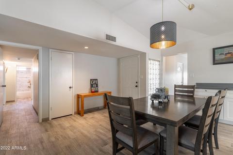 222 W Wescott Dr, Phoenix, AZ 85027 photo 4