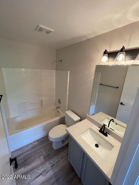 2906 Eberle Ln, Phoenix, AZ 85032 photo 13