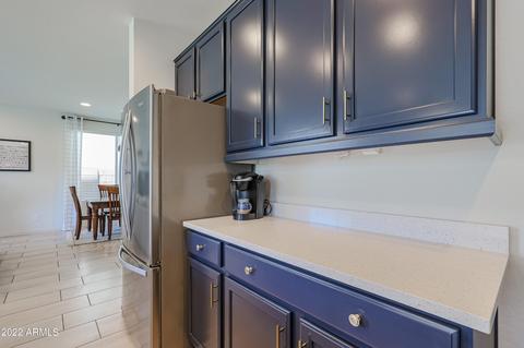 3121 E Louise Dr, Phoenix, AZ 85050 photo 4