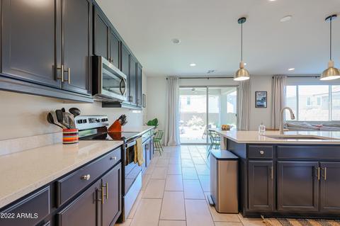 3121 E Louise Dr, Phoenix, AZ 85050 photo 7