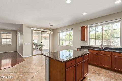 3971 S Vineyard Ct, Gilbert, AZ 85297 photo 10