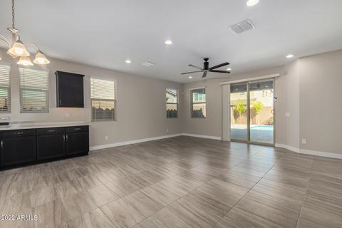 9725 E Radioactive Dr, Mesa, AZ 85212 photo 9
