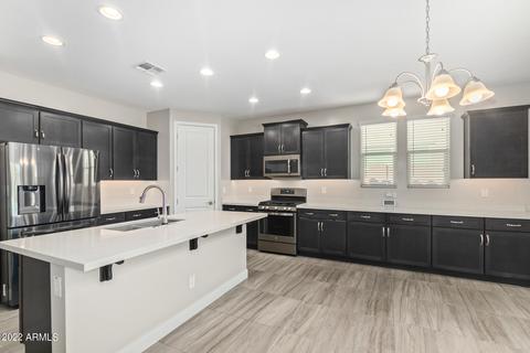 9725 E Radioactive Dr, Mesa, AZ 85212 photo 4