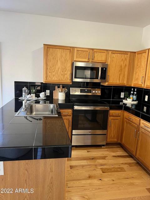 4054 E Abraham Ln, Phoenix, AZ 85050 photo 15