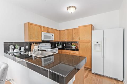 4054 E Abraham Ln, Phoenix, AZ 85050 photo 10