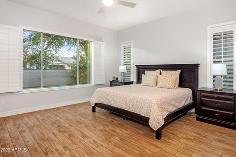 986 E Hampton Ln, Gilbert, AZ 85295 photo 14