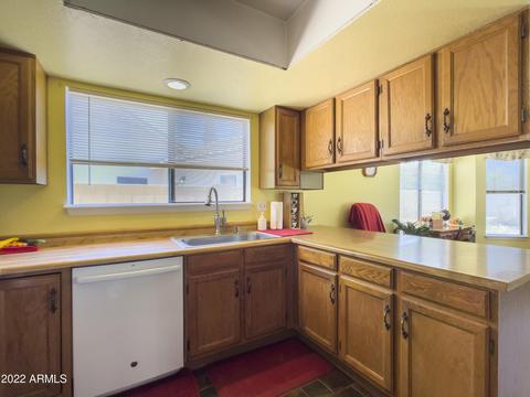 455 E Meadows Ln, Gilbert, AZ 85234 photo 7