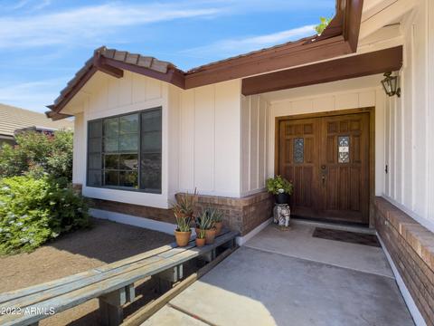 455 E Meadows Ln, Gilbert, AZ 85234 photo 2
