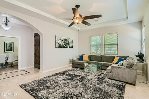 2810 E Desert Ln, Phoenix, AZ 85042 photo 4