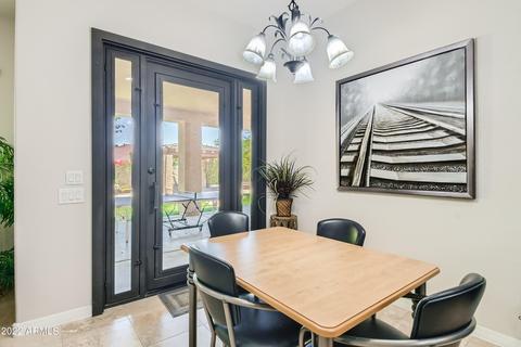 2810 E Desert Ln, Phoenix, AZ 85042 photo 8