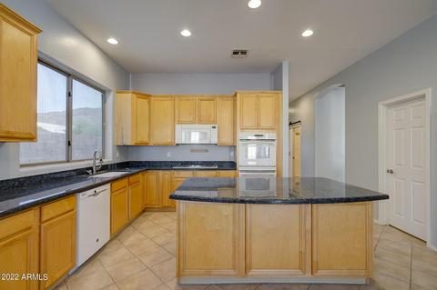 2604 W Summerside Rd, Phoenix, AZ 85041 photo 8