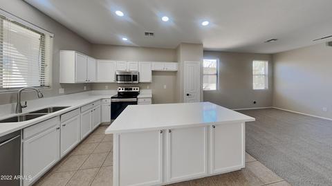 3727 E Sebastian Ln, Gilbert, AZ 85297 photo 5