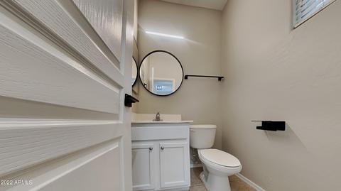 3727 E Sebastian Ln, Gilbert, AZ 85297 photo 7