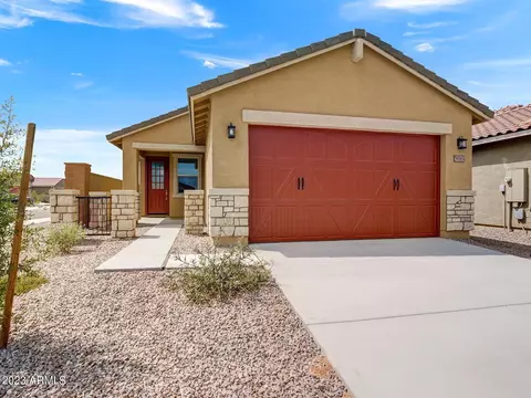 39965 W Rio Lobo Dr, Maricopa, AZ 85138