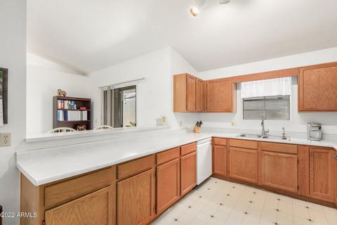 1417 E Rosemonte Dr, Phoenix, AZ 85024 photo 3