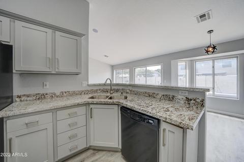 844 E Scott Ave, Gilbert, AZ 85234 photo 4