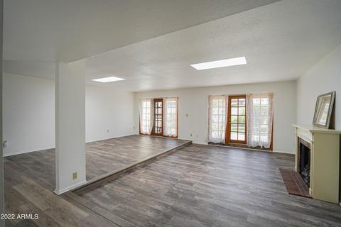 1998 E Oxford Dr, Tempe, AZ 85283 photo 4