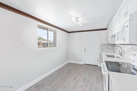6429 W Fairmount Ave, Phoenix, AZ 85033 photo 11