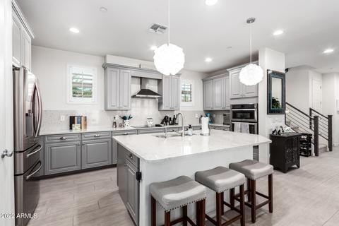 4636 E Beck Ln, Phoenix, AZ 85032 photo 9