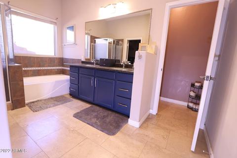 2825 E Harwell Rd, Gilbert, AZ 85234 photo 12