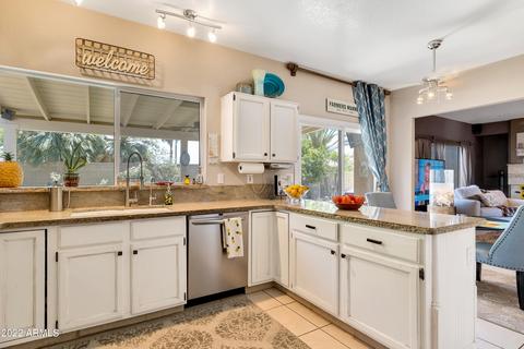 4145 E Morrow Dr, Phoenix, AZ 85050 photo 11