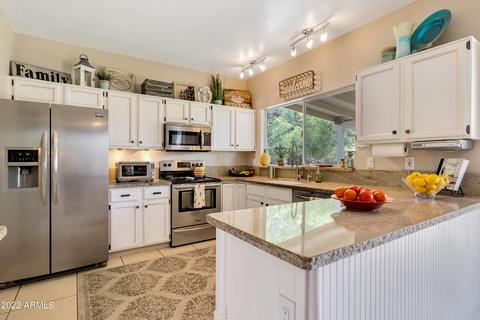4145 E Morrow Dr, Phoenix, AZ 85050 photo 10