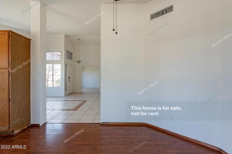 1718 E Greenway Cir, Phoenix, AZ 85042 photo 13
