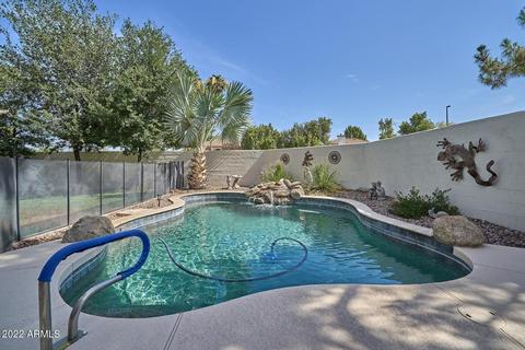 2302 E Beachcomber Dr, Gilbert, AZ 85234 photo 4