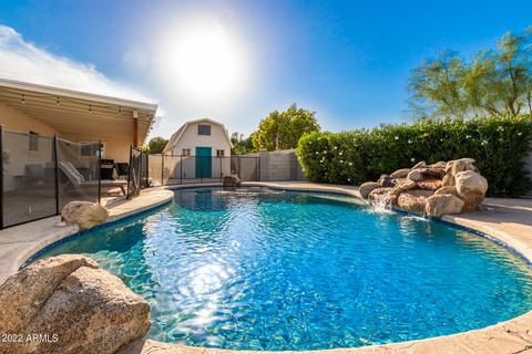 3950 E Paradise Dr, Phoenix, AZ 85028 photo 2