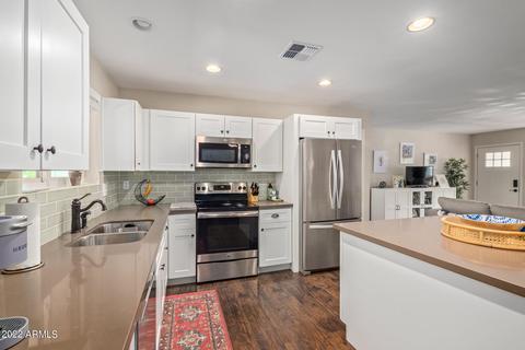 3950 E Paradise Dr, Phoenix, AZ 85028 photo 12