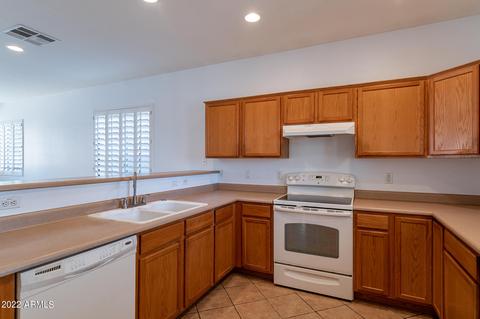 3615 E Calistoga Dr, Gilbert, AZ 85297 photo 12