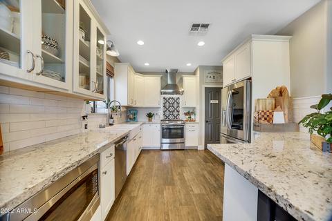 3832 E Packard Dr, Gilbert, AZ 85298 photo 9