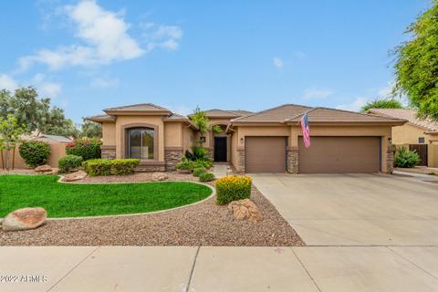 4447 E Arbor Dr, Gilbert, AZ 85298 photo 3