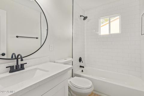 1352 E Clarendon Ave, Phoenix, AZ 85014 photo 7