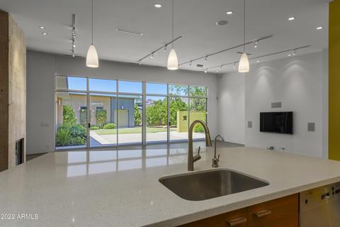 4502 E Osborn Rd, Phoenix, AZ 85018 photo 20